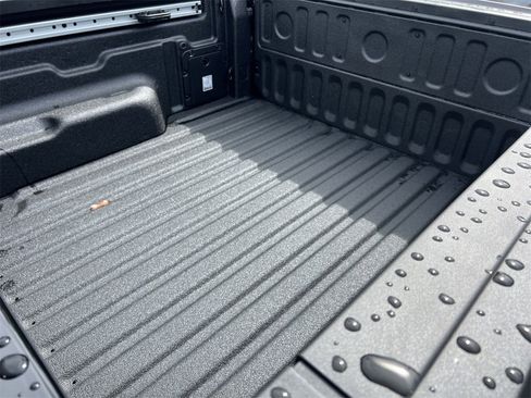 New 2026 Ford Maverick Lariat w/ Black Appearance Package image 21