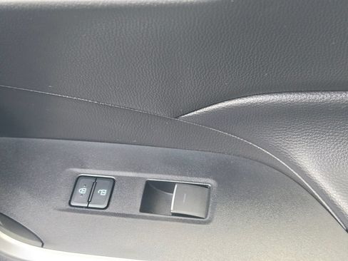 Used 2023 Toyota RAV4 XLE FWD image 11