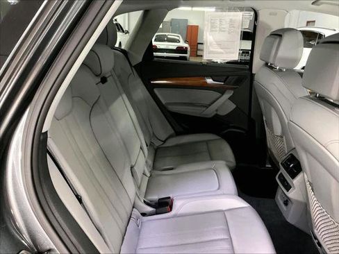 Certified 2023 Audi Q5 2.0T Premium Plus w/ Premium Plus Package AWD/4WD image 28