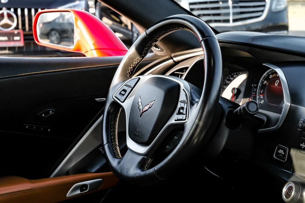 Used 2015 Chevrolet Corvette Stingray Convertible w/ 2LT Preferred Equipment Group RWD image 11