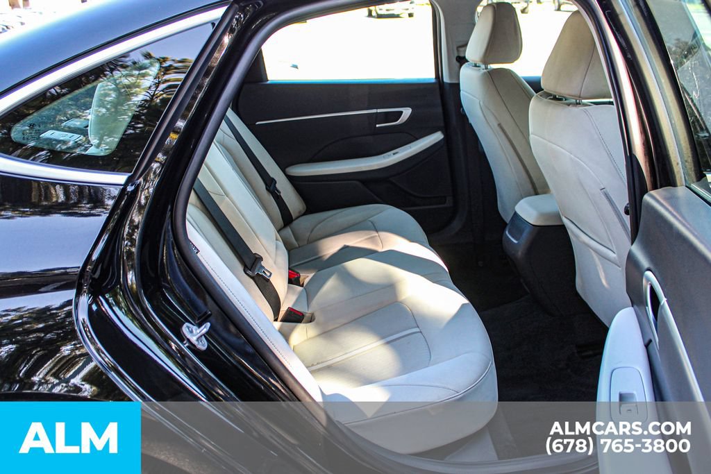 Used 2025 Hyundai Sonata SEL FWD image 18