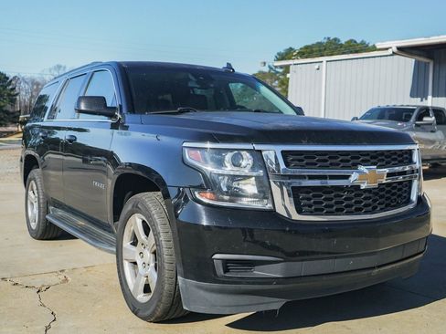 Used 2017 Chevrolet Tahoe LT image 34