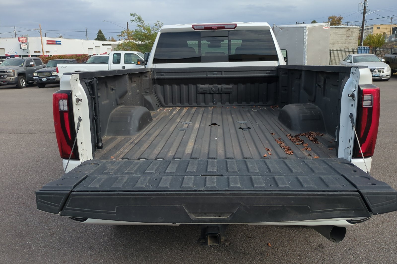 Used 2025 GMC Sierra 3500 Denali AWD/4WD image 16