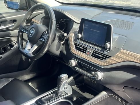 Used 2022 Nissan Altima 2.5 SL FWD image 15