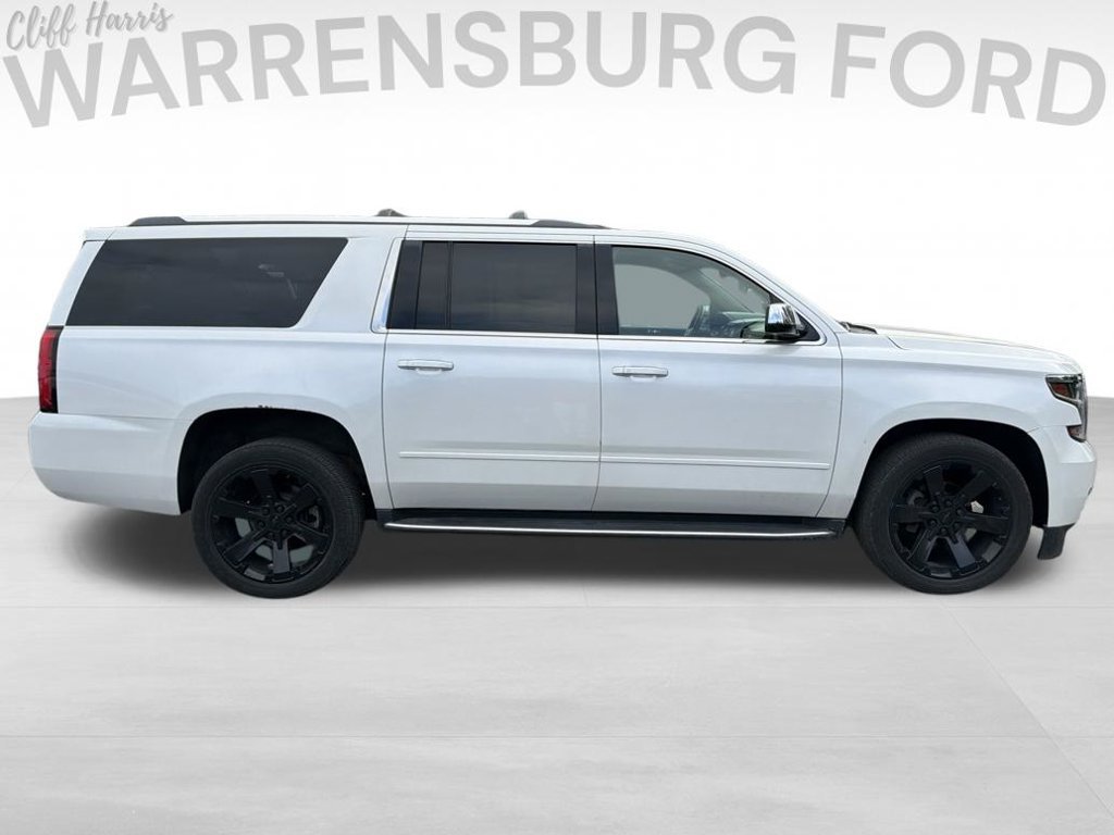 Used 2017 Chevrolet Suburban Premier w/ Max Trailering Package AWD/4WD image 8
