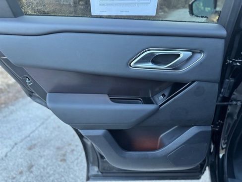 Used 2026 Land Rover Range Rover Velar Dynamic SE image 13