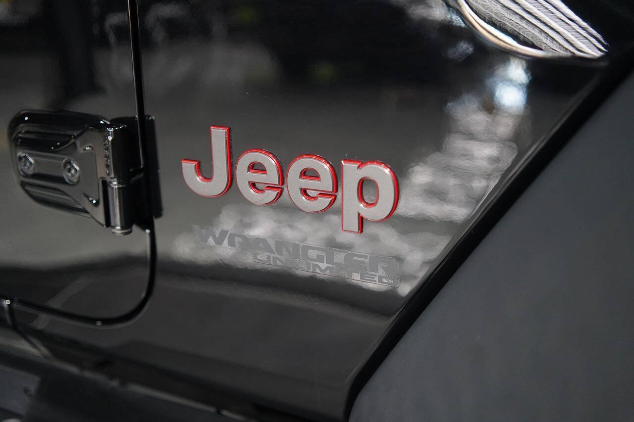 Used 2018 Jeep Wrangler Unlimited Rubicon AWD/4WD image 61