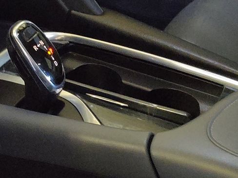 Used 2020 Buick Enclave Essence image 26