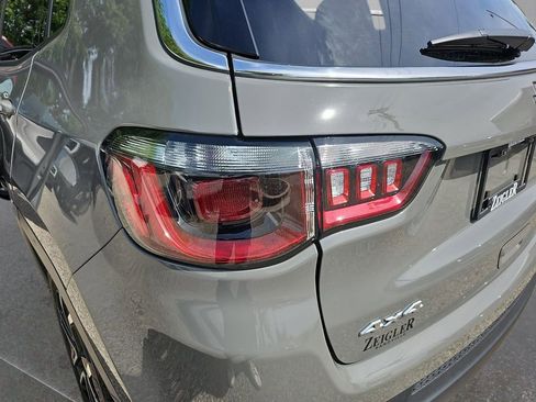 Used 2023 Jeep Compass Limited AWD/4WD image 32