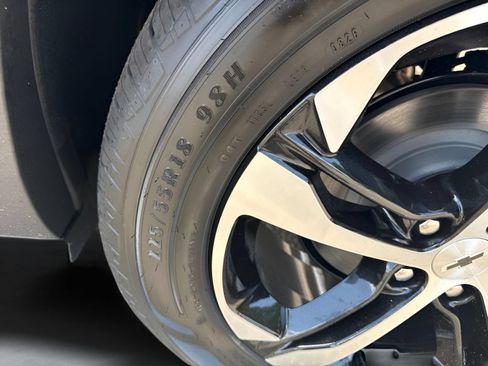 New 2026 Chevrolet Trax RS FWD image 30