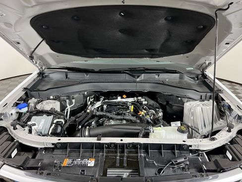 Used 2025 Ford Explorer Active image 35