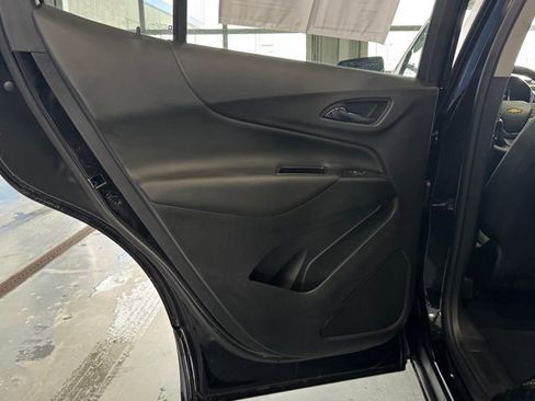 Used 2023 Chevrolet Equinox LT image 14
