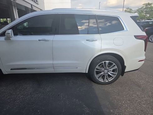 Used 2020 Cadillac XT6 Premium Luxury AWD/4WD image 9