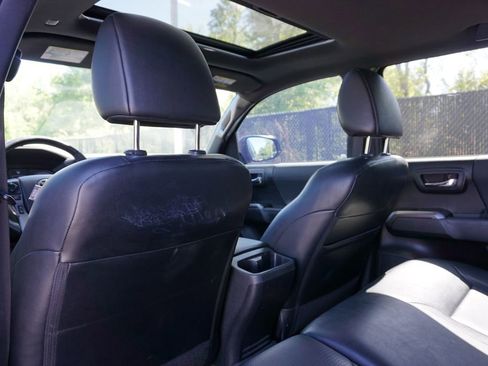 Used 2021 Toyota Tacoma TRD Off-Road w/ TRD Premium Off Road Package image 15