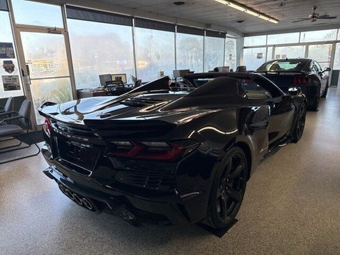 Used 2025 Chevrolet Corvette Z06 w/ Stealth Interior Trim Package RWD image 7