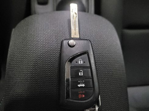 Used 2024 Toyota Corolla LE FWD image 32