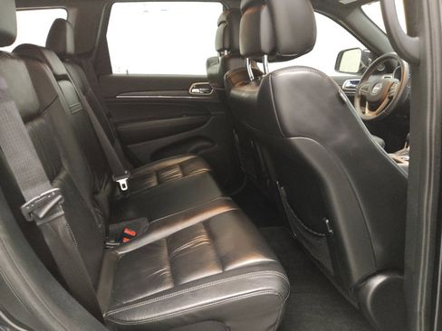 Used 2016 Jeep Grand Cherokee Limited image 19