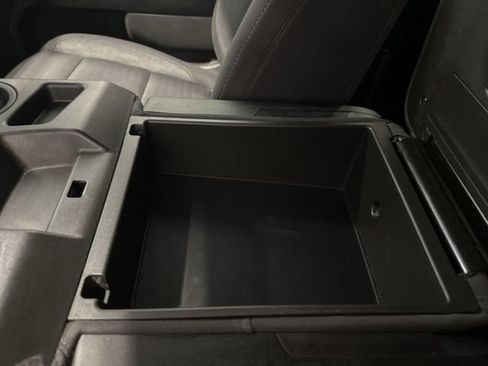 Used 2024 Chevrolet Silverado 2500 LT image 27