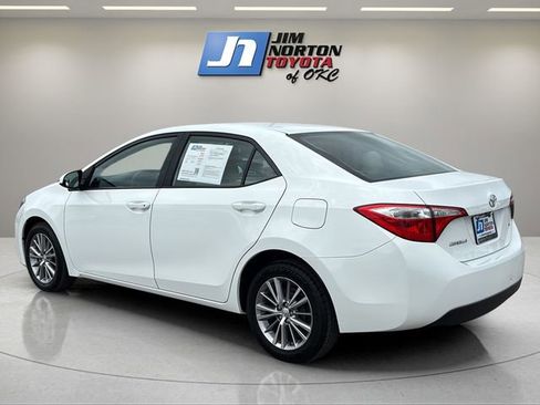 Used 2014 Toyota Corolla LE image 7