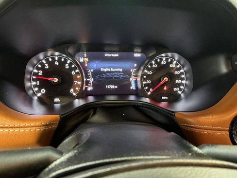 Used 2025 Jeep Compass Limited AWD/4WD image 16