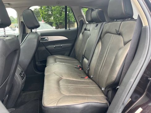 Used 2013 Lincoln MKX FWD image 15