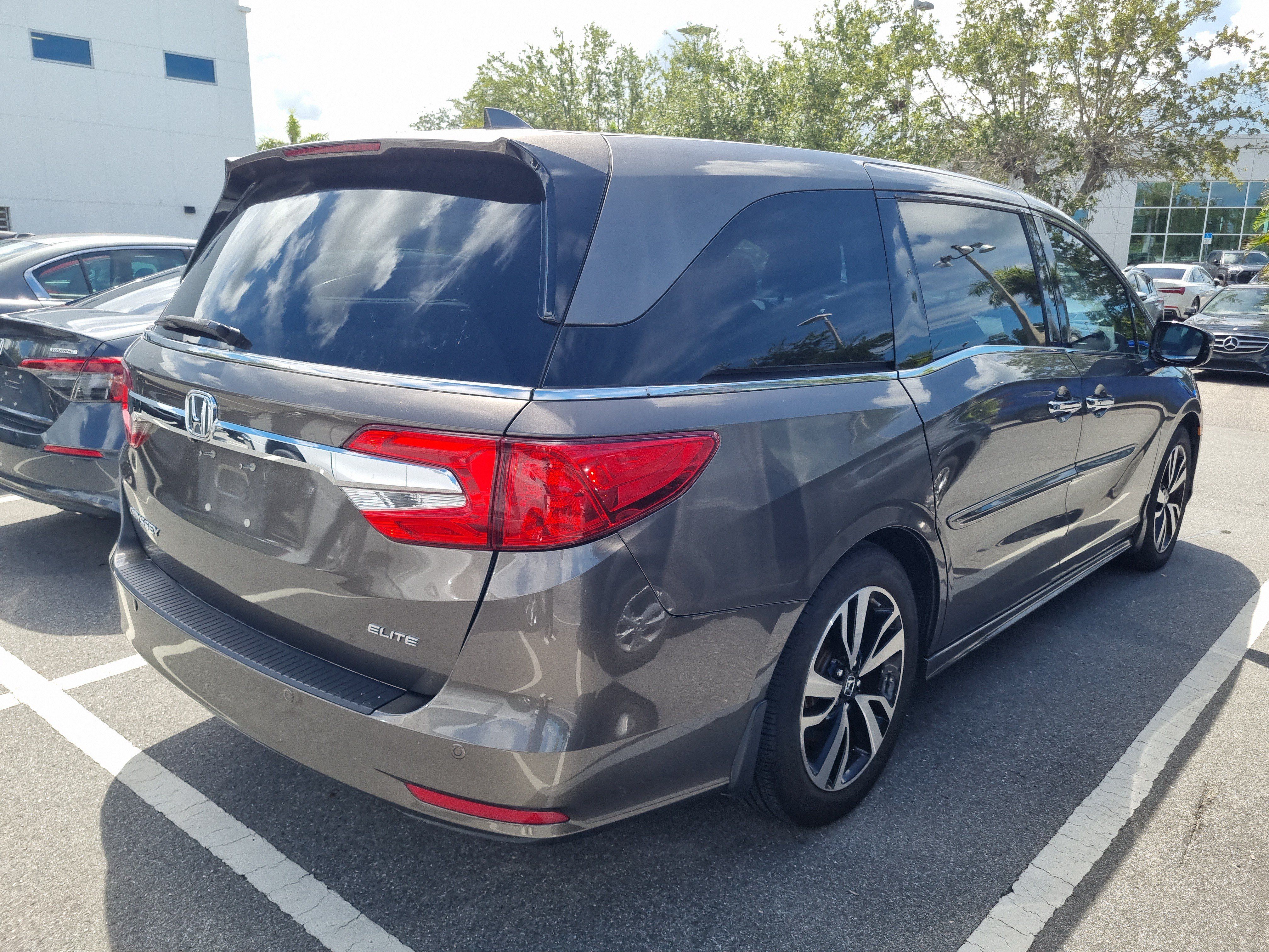 Used 2019 Honda Odyssey Elite image 15
