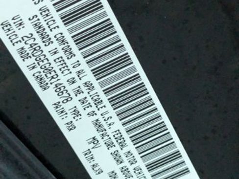 Used 2014 Dodge Grand Caravan R/T w/ Safety Sphere Group image 25