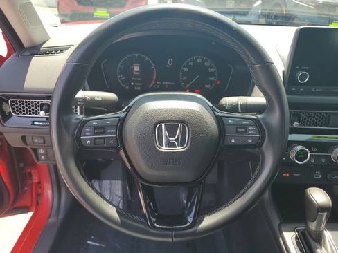 Certified 2022 Honda Civic EX image 27