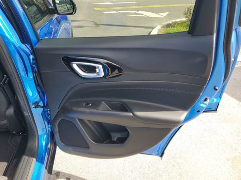 New 2026 Jeep Compass Latitude image 28