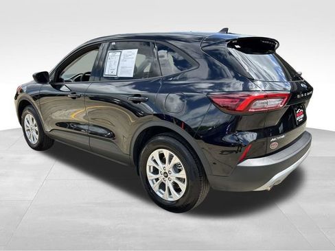 Used 2025 Ford Escape Active AWD/4WD image 4