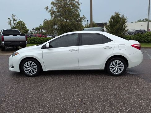 Used 2019 Toyota Corolla LE FWD image 3