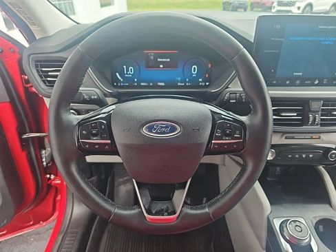 Used 2023 Ford Escape Active w/ Tech Pack #2 AWD/4WD image 13
