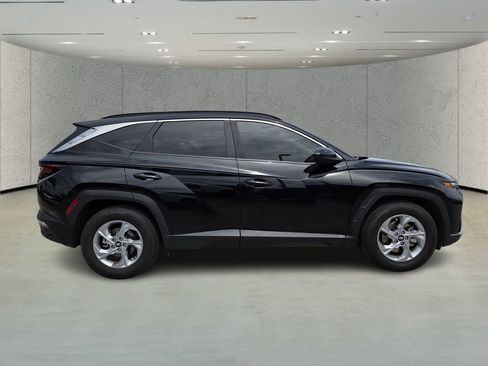 Used 2024 Hyundai Tucson SEL image 2