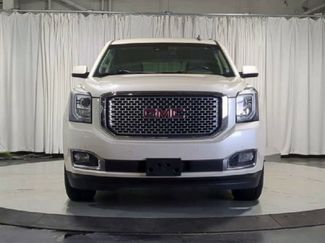 Used 2015 GMC Yukon SLT AWD/4WD video 3