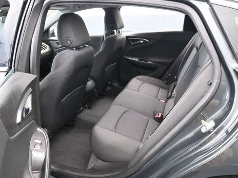 Used 2018 Chevrolet Malibu LS FWD image 25