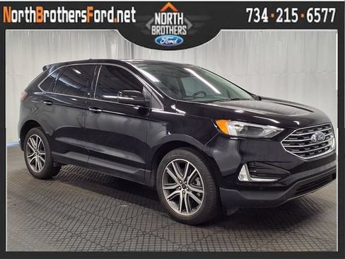 Used 2024 Ford Edge Titanium AWD/4WD image 1