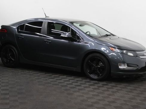 Used 2013 Chevrolet Volt w/ Comfort Package image 3