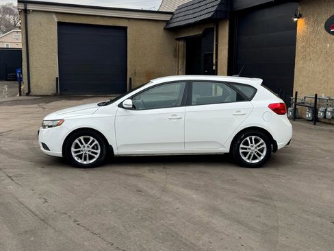 Used 2012 Kia Forte EX FWD image 9