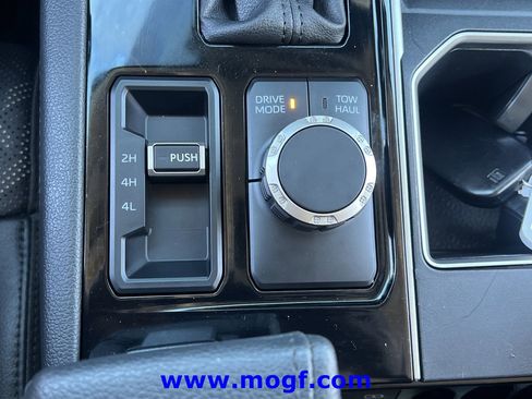 Used 2024 Toyota Tundra Limited image 12