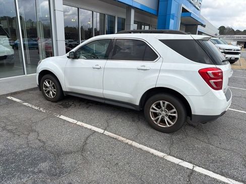 Used 2017 Chevrolet Equinox LT w/ Convenience Package image 7