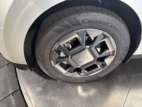 New 2026 Kia Carnival EX image 10