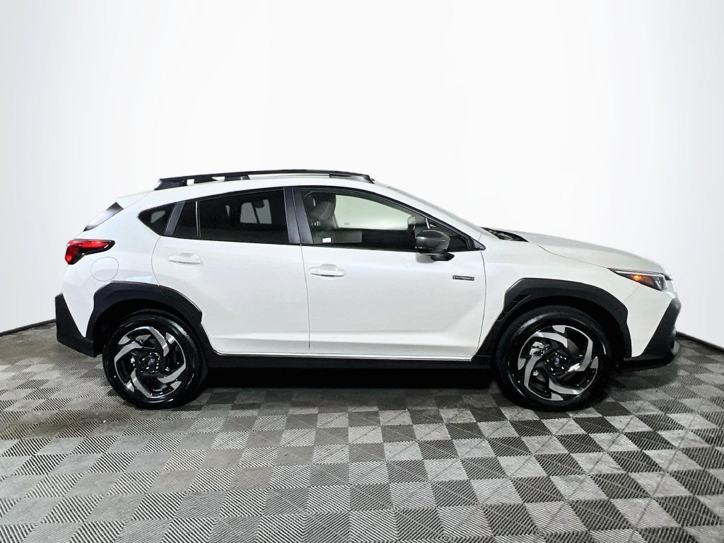 New 2026 Subaru Crosstrek 2.5i Limited w/ Crosstrek Mirror Package AWD/4WD image 8