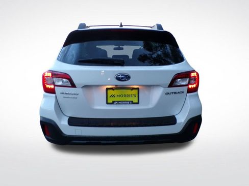 Used 2018 Subaru Outback 2.5i Premium AWD/4WD image 5