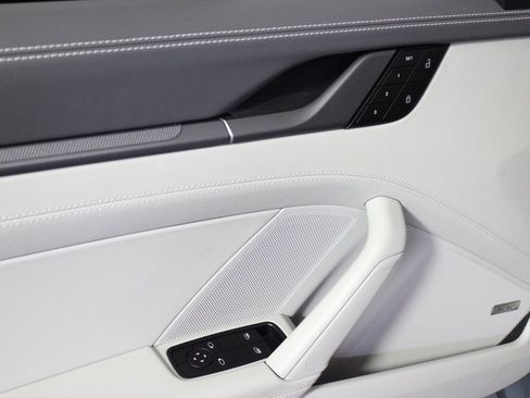 Used 2022 Porsche 911 Carrera S image 16