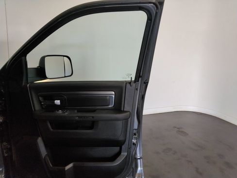 Used 2022 RAM 1500 Classic Warlock image 37