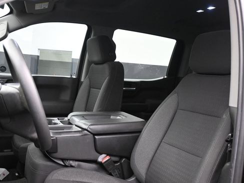 Used 2022 Chevrolet Silverado 1500 Custom w/ Rally Edition RWD image 9