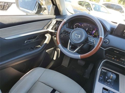 Used 2024 MAZDA CX-90 Plug-In Hybrid w/ Preferred image 10