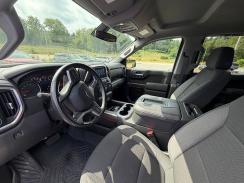Used 2021 Chevrolet Silverado 1500 LT Trail Boss w/ Bed Protection Package AWD/4WD image 5