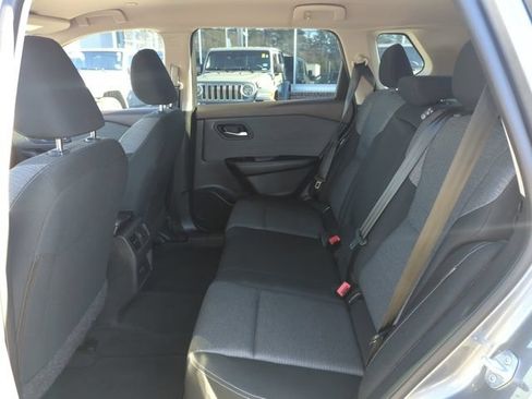 Used 2023 Nissan Rogue SV AWD/4WD image 26