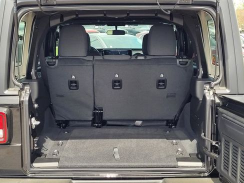 New 2026 Jeep Wrangler Unlimited Sport AWD/4WD image 9